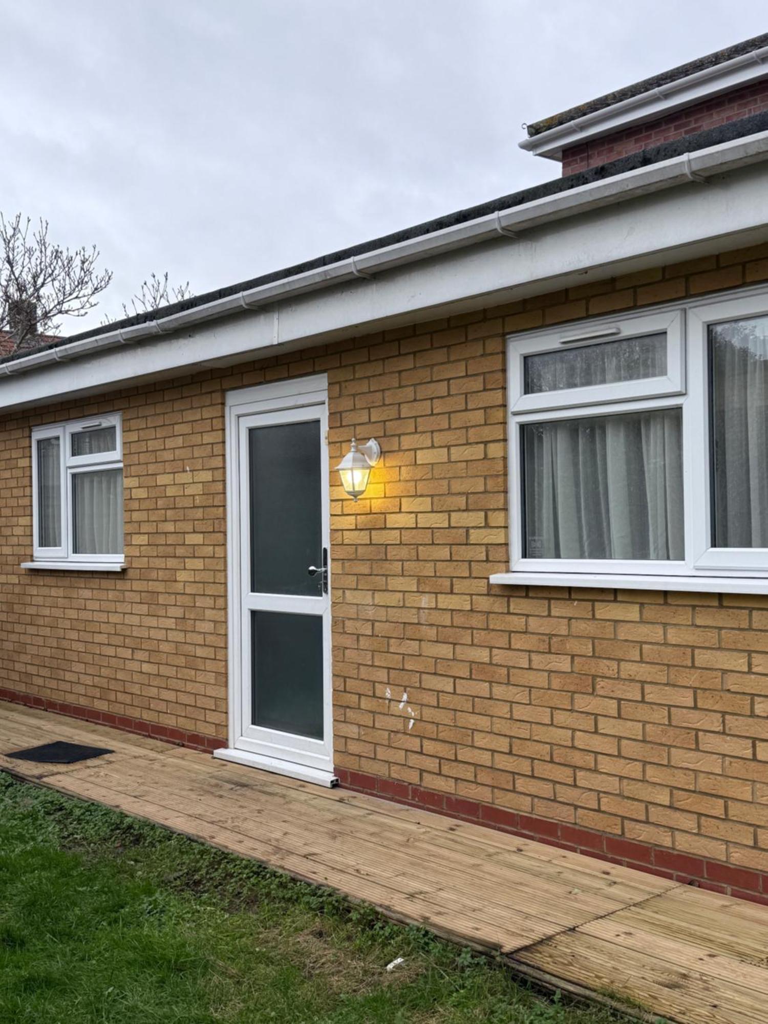 Cosy Guest Suite, West London Hounslow Zewnętrze zdjęcie